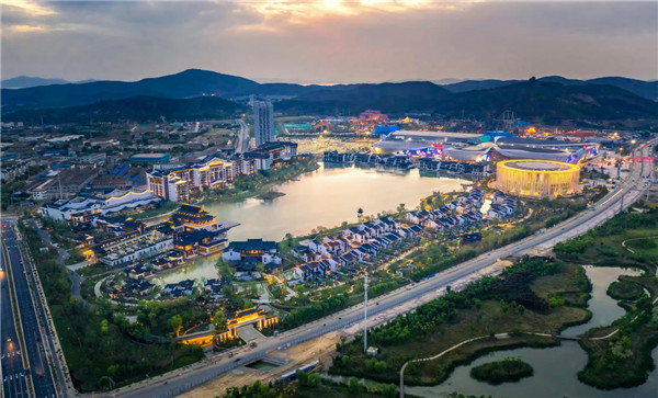 拥有多元业态的融创文旅城全景图