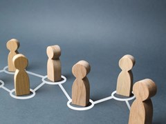 携程年报透析：“连续两季盈利”OR“近5年最大亏损”，哪个信号更重要？